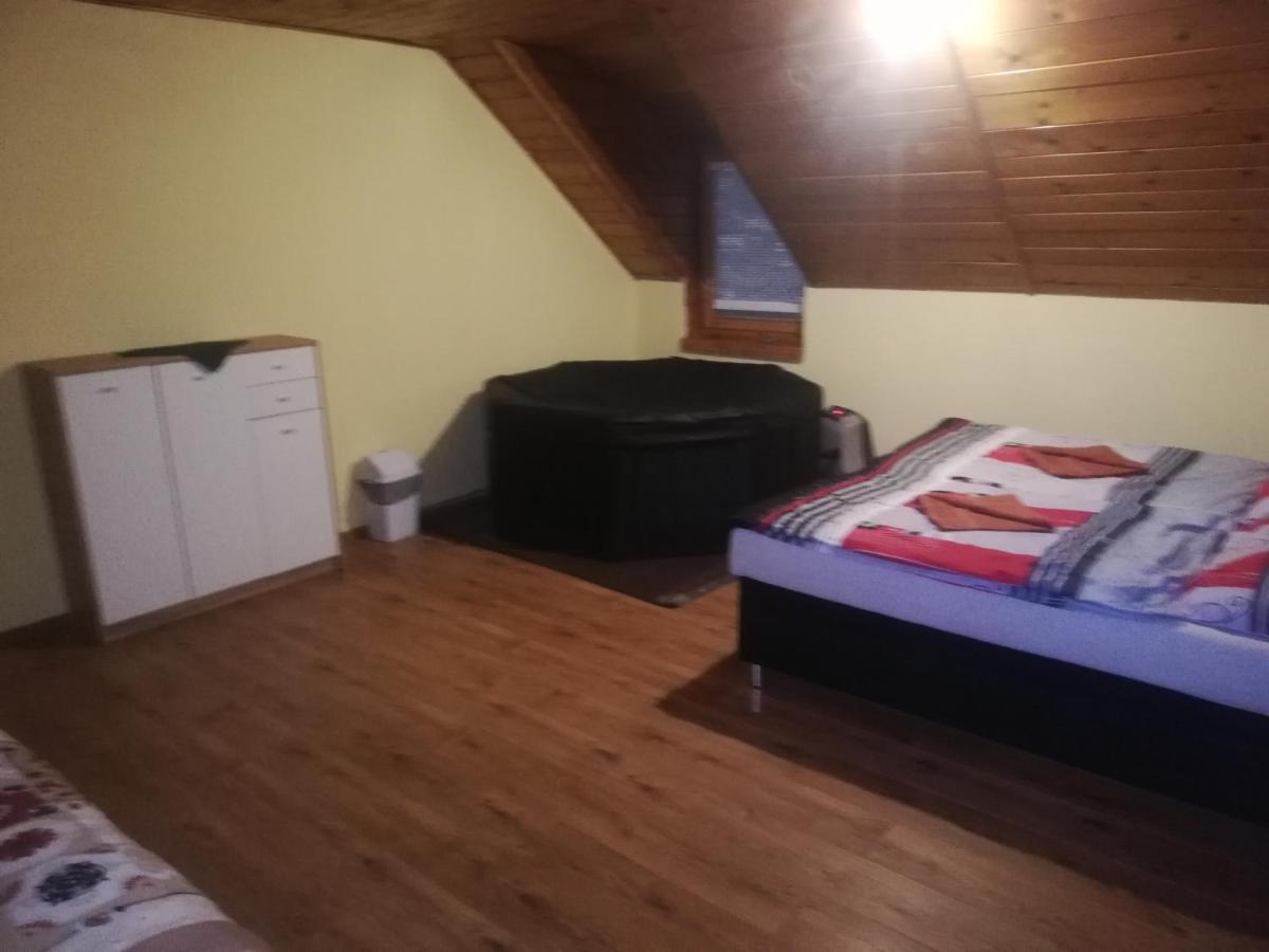 privát femamki Licartovce Exterior foto