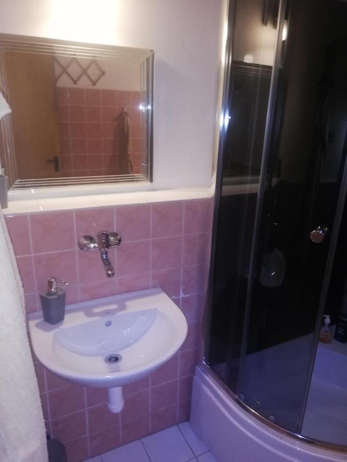 privát femamki Licartovce Exterior foto