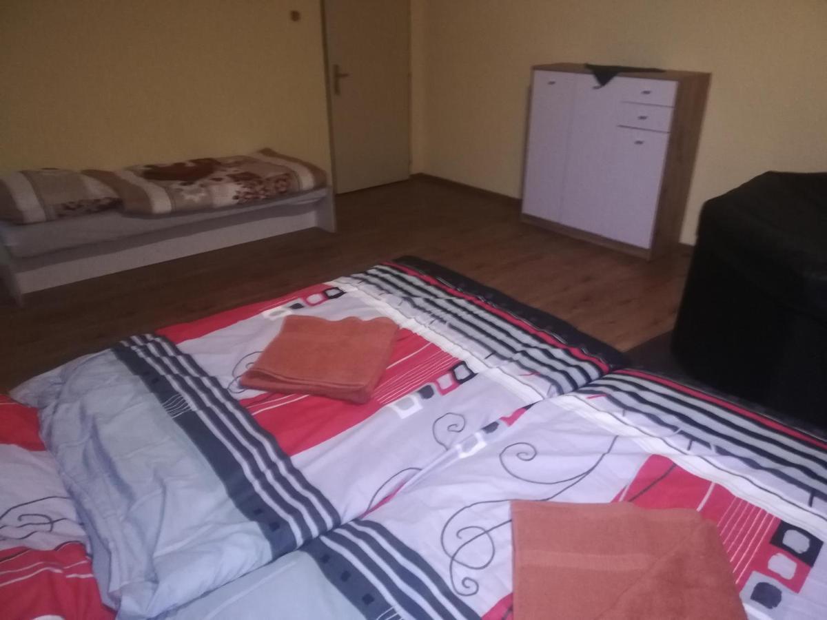 privát femamki Licartovce Exterior foto
